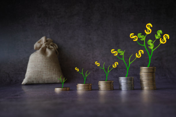 省钱。上树币以显示业务增长的概念。美元树图片下载