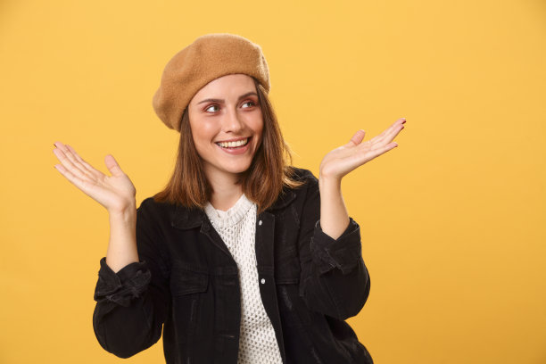 手势法国女人图片下载