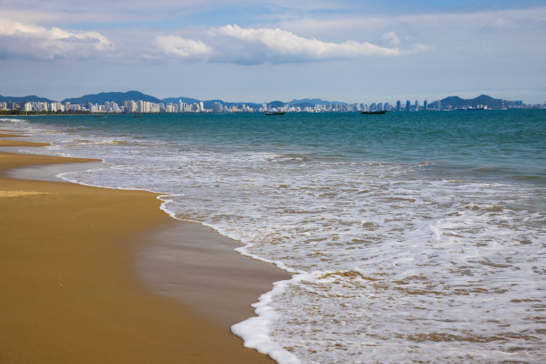 中国三亚的海岸线图片下载