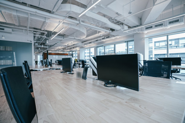 现代空办公室的内部图片下载