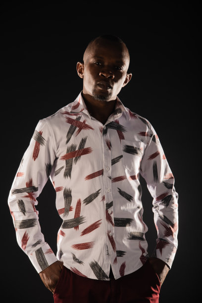 伟大的商人摆姿势图片下载