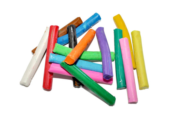 白色背景上的多色橡皮泥图片下载