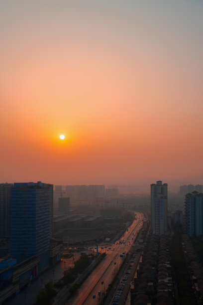 城市里清晨的日出图片下载