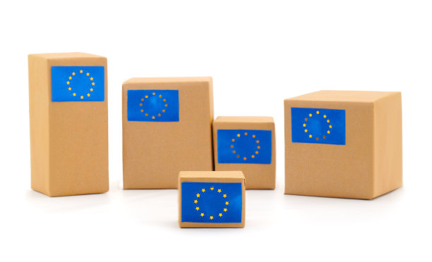 盒子，帮助，礼物在白色背景上孤立。图片下载