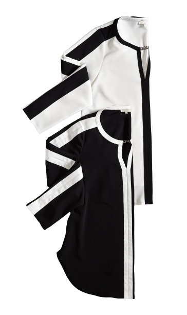 时尚的黑白衬衫被孤立在白色的背景上图片下载