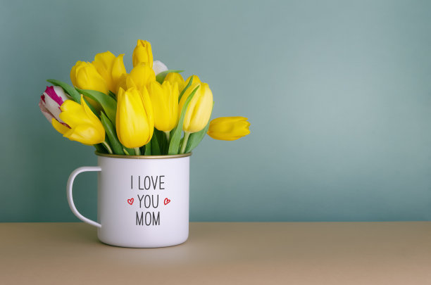 祝您母亲节快乐。我爱你妈妈的概念。图片下载