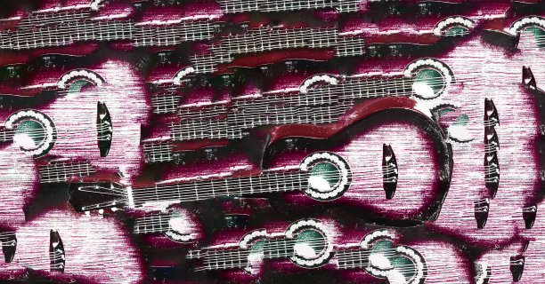 紫色吉他随着振动移动图片下载
