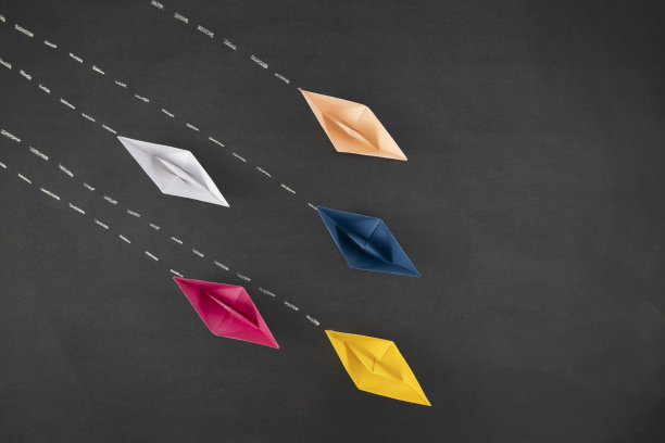 领导理念与纸船图片下载