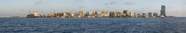马尔代夫马累大岛城市的全景图片下载