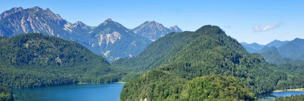 德国的阿尔卑斯湖和巴伐利亚山脉的全景图片下载