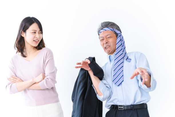 一个醉汉和他的家人图片下载