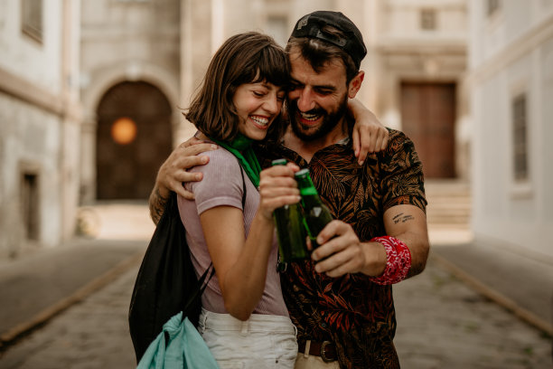 去参加音乐节图片下载