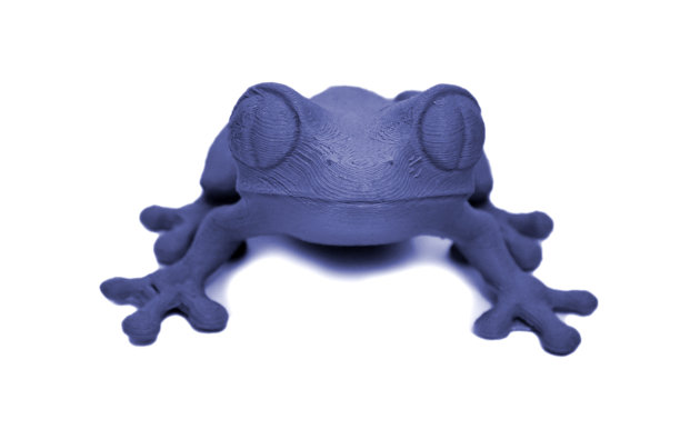 3D打印的物体，白色背景图片下载