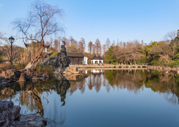 中国江苏省常州红梅公园、文笔塔与天宁寺图片下载