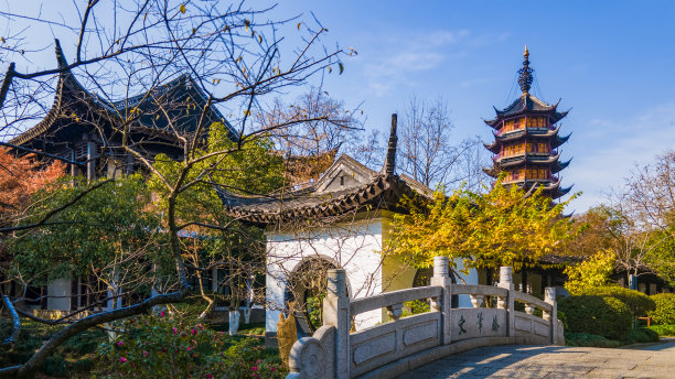 中国江苏省常州红梅公园、文笔塔与天宁寺图片下载