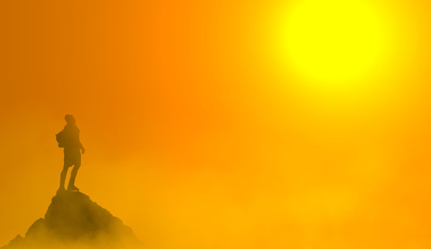 剪影人以峰为成功理念图片下载