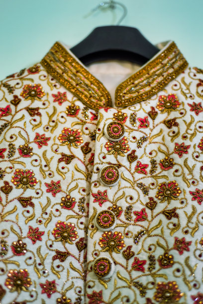 传统的印度布的特写照片，新郎穿在他的婚礼上图片下载