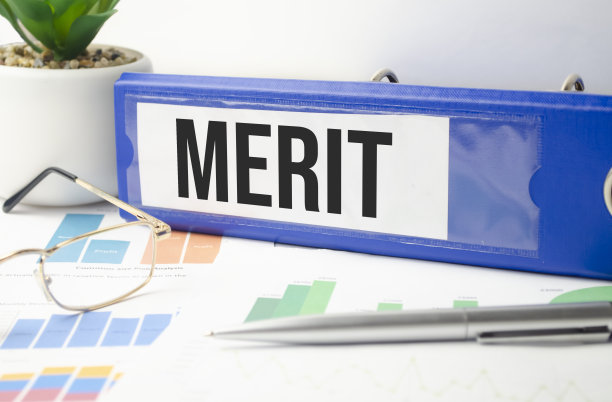 记事本上的文字优点在商业图表和笔，业务图片下载