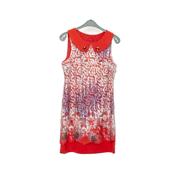 女人的衣服。图片下载