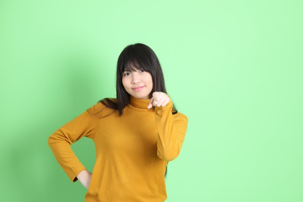 年轻的亚洲女孩图片下载