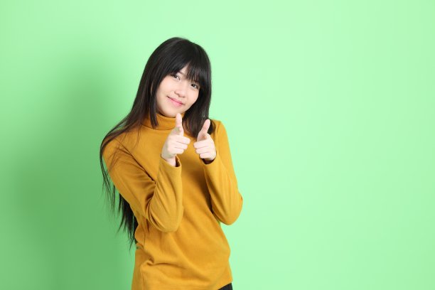 年轻的亚洲女孩图片下载