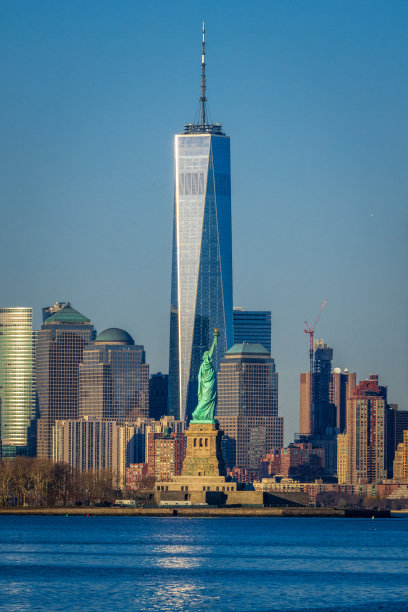 自由塔和曼哈顿下城图片下载