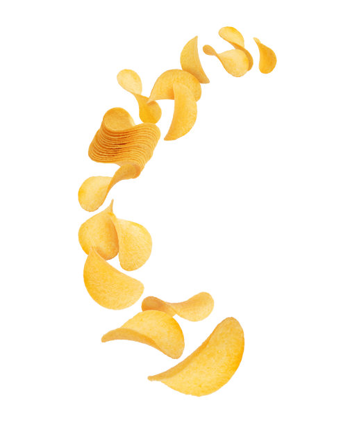 美味的薯片在空中盘旋在白色的背景上图片下载