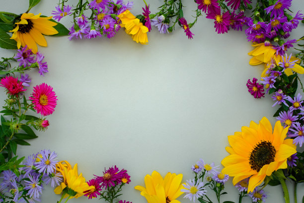 秋花平卧。母亲节概念，明信片模型图片下载