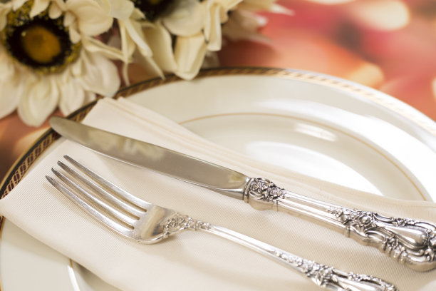 以派对灯为背景放置背景。图片下载