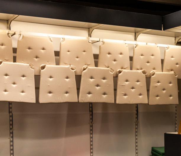 一排椅垫图片下载