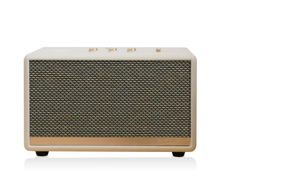 前视图白色和金色扬声器在白色背景，技术，对象，时尚，装饰，复制空间图片下载