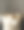 在室内的篮子里的小鸡图片下载