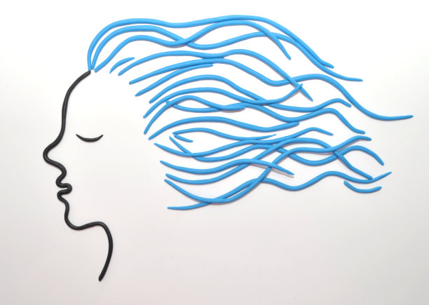 橡皮泥做的女孩的头发图片下载