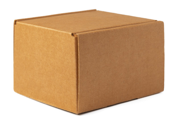 棕色纸箱孤立在白色背景上图片下载