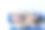 从上面看到沙滩上坐在长椅子上的女人图片下载