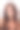 美丽的长发年轻的黑发女人的特写肖像图片下载
