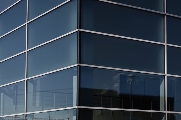 玻璃幕墙建筑图片下载