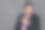 男人穿着黑色西装，戴着手表，半身肖像，工作室时尚肖像。图片下载