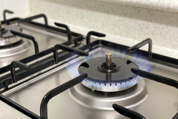 点燃煤气炉图片下载