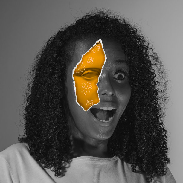 概念拼贴与快乐女人的肖像与撕裂的皮肤和插入部分面部石膏雕像的效果。超现实主义，人格撕裂的概念图片下载