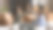 情侣们击掌庆祝搬迁日图片下载