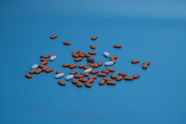 毒品飞溅的照片图片下载