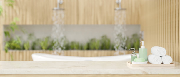 特写，浴室桌面与浴室用具设置和复制空间图片下载