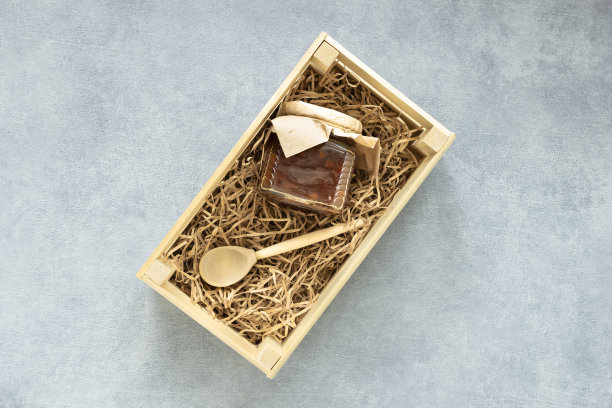 准备自制苹果酱礼盒。零废弃物环保图片下载