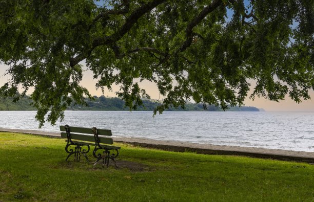 智利Frutillar的Llanquihue湖图片下载