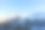 瑞士美丽的风景。云雾缭绕的史诗般的风景。美妙的阳光穿过云层，然后是令人惊叹的日落和日出。完美的瑞士公路之旅。图片下载