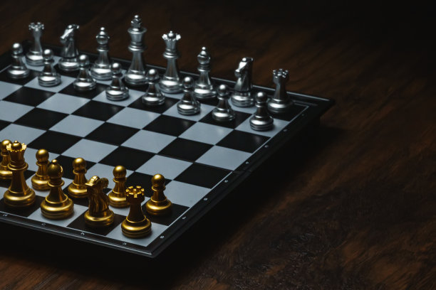 国际象棋棋盘游戏。业务策略的概念。图片下载