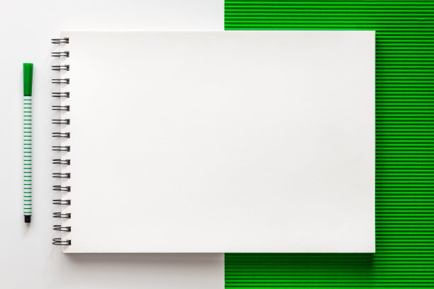 创造性的模型。从以上观点。绿色的纸槽。图片下载