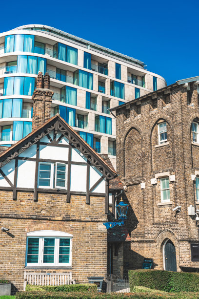 伦敦的传统和现代建筑图片下载