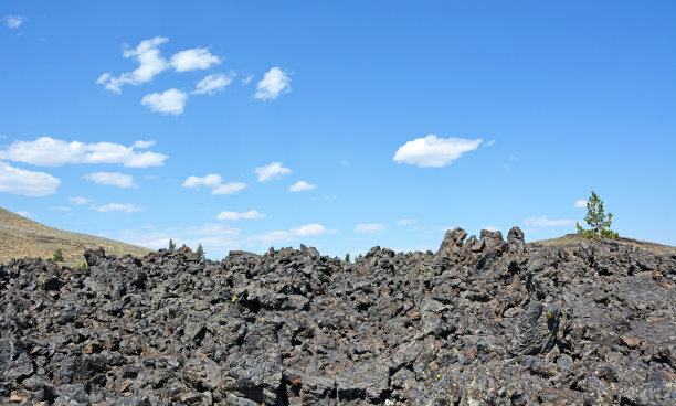 月球陨石坑图片下载